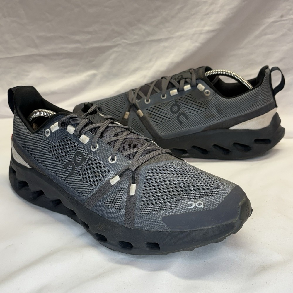 On Cloud Cloudsurfer Trail Men's Size 11 Running Shoes Sneakers Black Grey